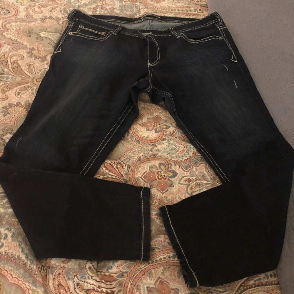 Jeans - Picture 2 of 4